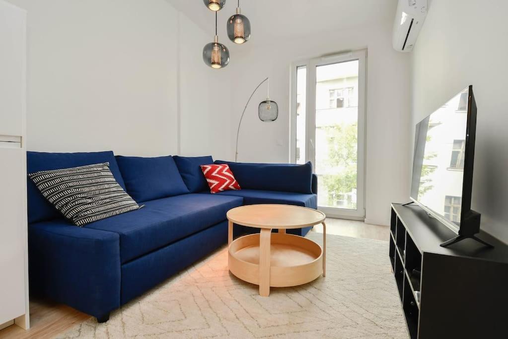 New Modern Apartment In City Center ブラチスラヴァ エクステリア 写真